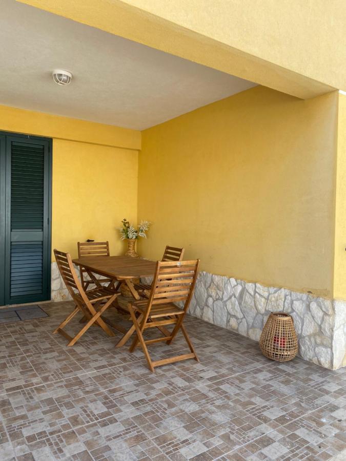 Casa Sabbinirica Marzamemiヴィラ エクステリア 写真